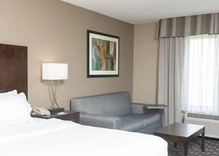 Holiday Inn Express Gas City By Ihg